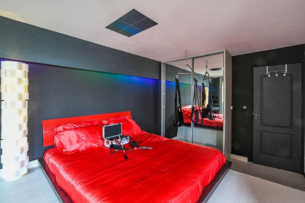 Le Cherubite: Entre Erotisme Et Baroque #Sexroom #Bdsm La Grande Motte Exterior foto